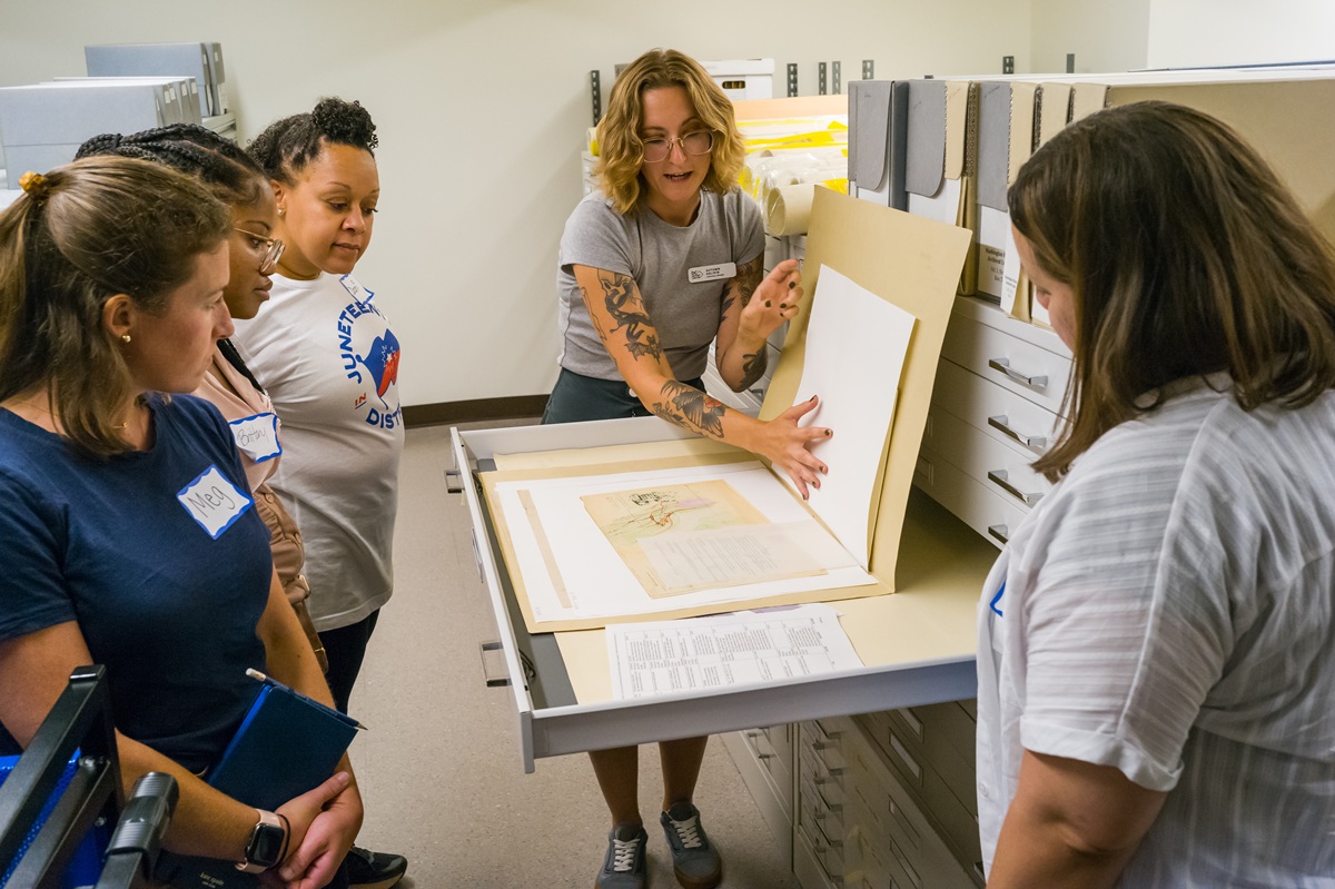 Senior Collections Manager Autumn Kalikin showing Teach the District participant